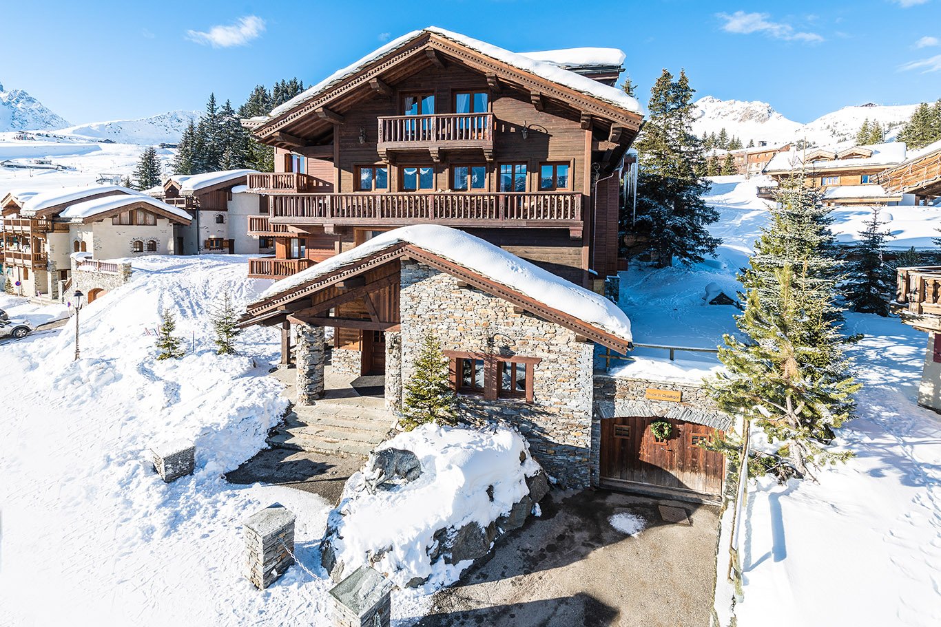 St Christophe luxury ski chalet