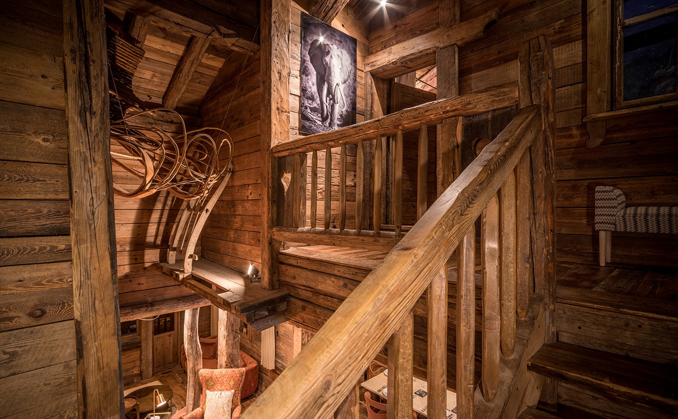 Chalet Montana stairs