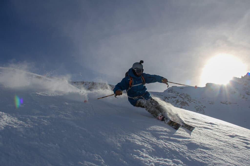 Chanrossa powder skiing