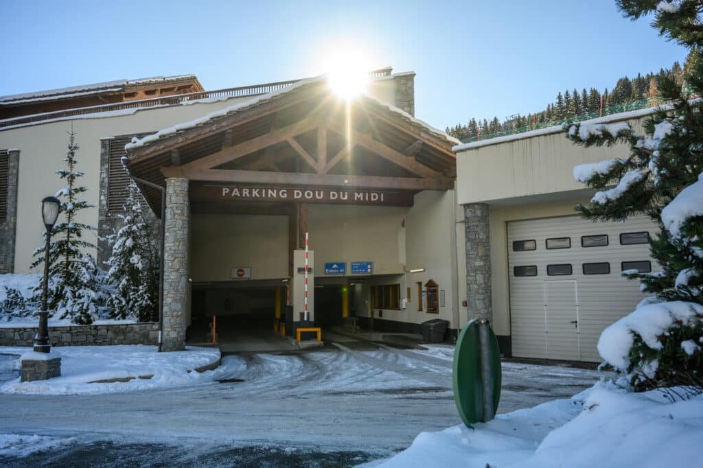 Parking Dou Du Midi in Courchevel 1550